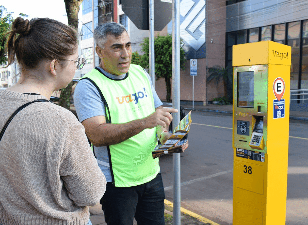 Estacionamento rotativo entra em operação em Frederico Westphalen