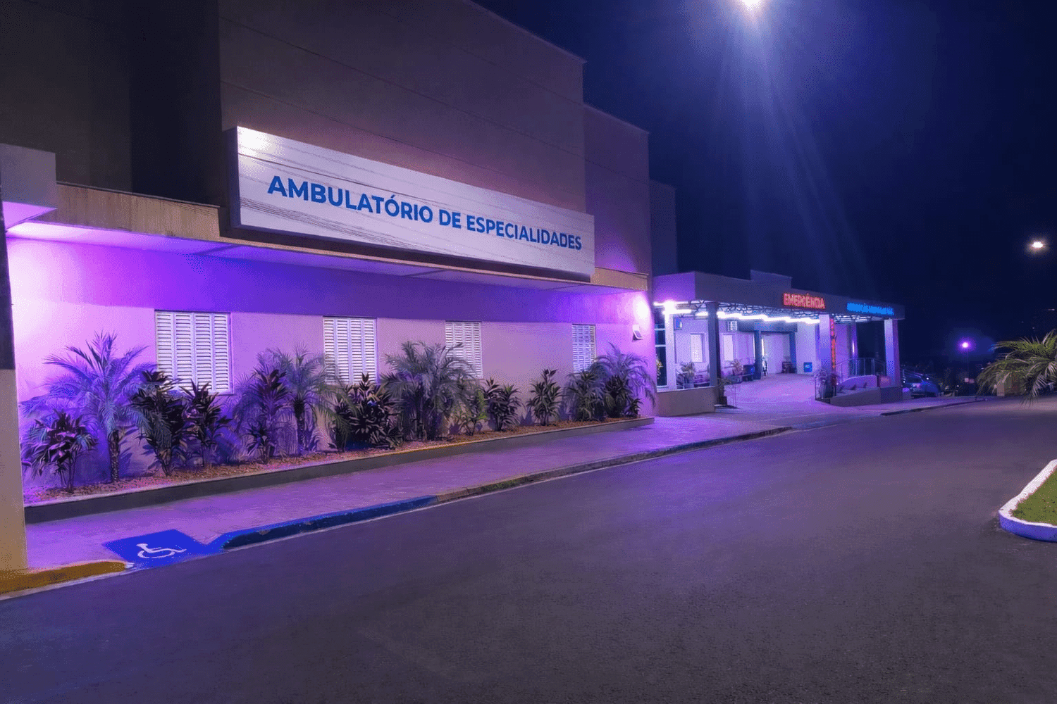 Hospital São José iluminará fachada com “cores da saúde” ao longo do ano